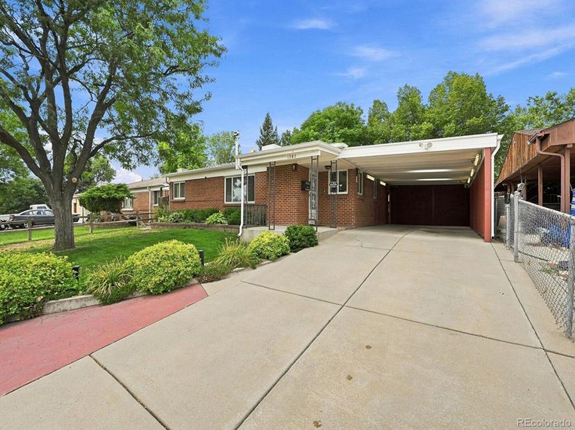 1385 S Shoshone Street, Denver CO 80223