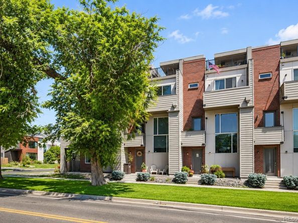 3295 W 17th Avenue, Denver CO 80204