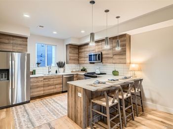 Undisclosed Address #6189962