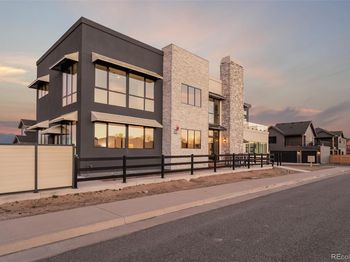 312 W Maple Street