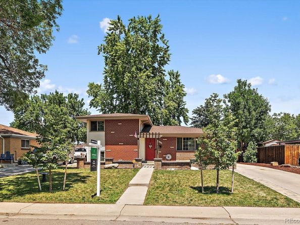 12303 E Park Lane Drive, Aurora CO 80011