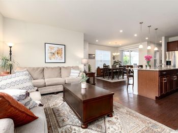 15924 E Otero Circle