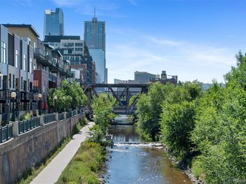 1438 Little Raven Street