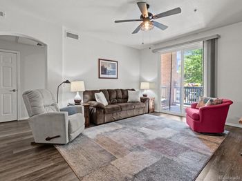 1672 W Canal Circle