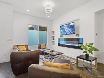 Undisclosed Address #9968333