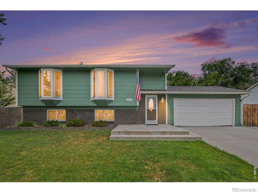 2113 Bowen Street, Longmont CO 80501