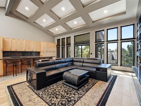 27 Beacon Hill Lane, Greenwood Village CO 80111