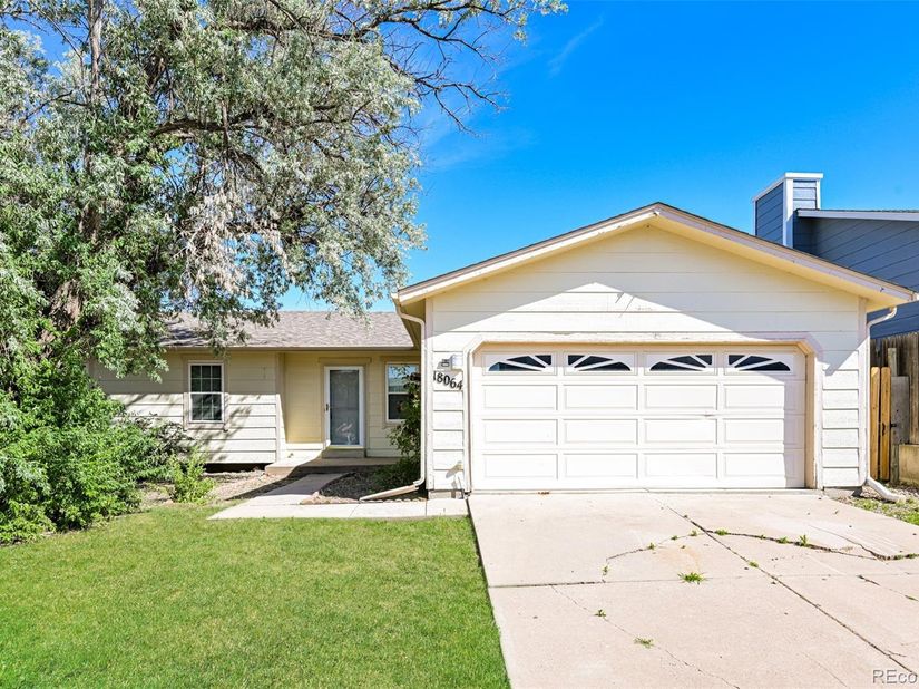 18064 E Ford Place, Aurora CO 80017