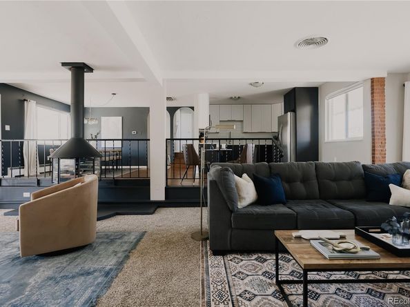 Undisclosed Address #3969725, Denver CO 80221