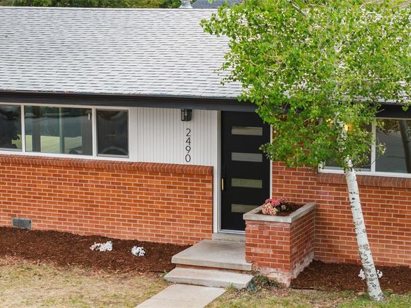 2490 Lewis Street, Lakewood CO 80215