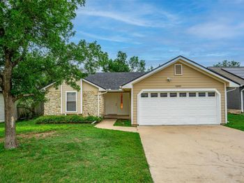 16405 Edgemere DR