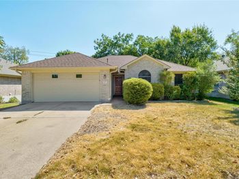2600 Willow WAY