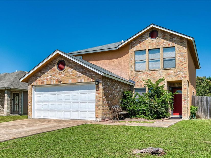 1347 Lakeside LOOP, Round Rock TX 78665