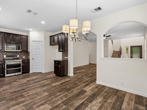 1205 Rock Mill LN, Georgetown TX 78626