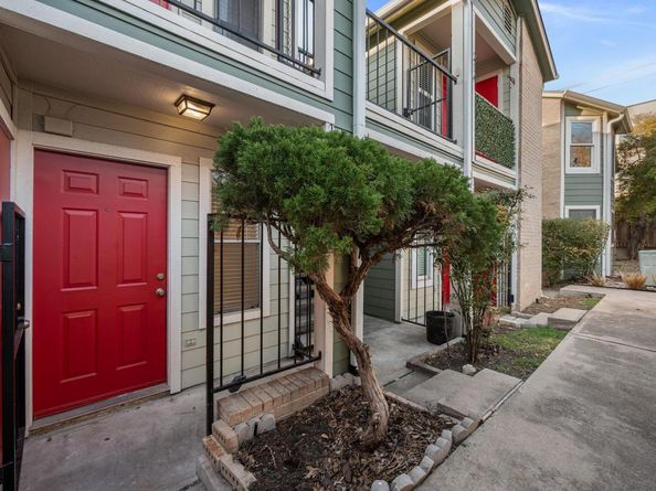 2104 Cullen Ave 113, Austin TX 78757