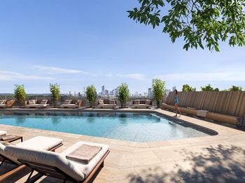 2121 S Congress Ave