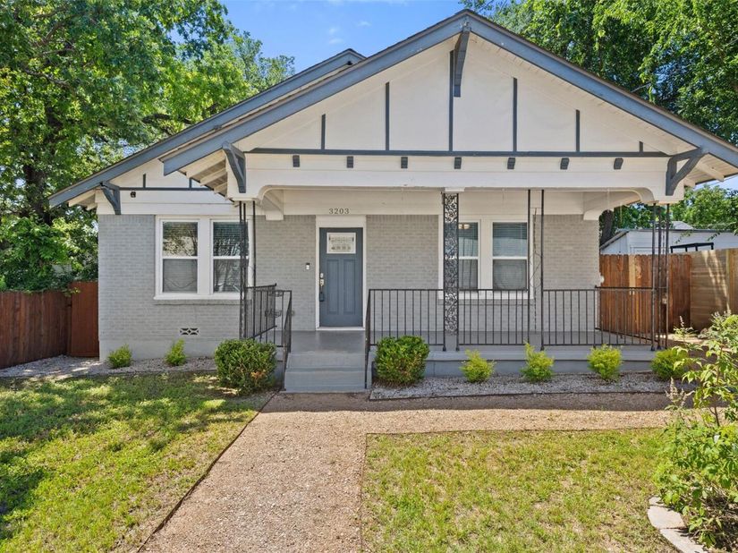 3203 E 18th ST, Austin TX 78721