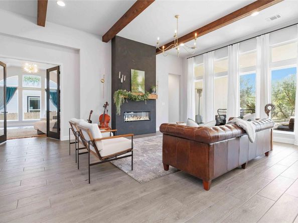 517 Mallow RD, Leander TX 78641