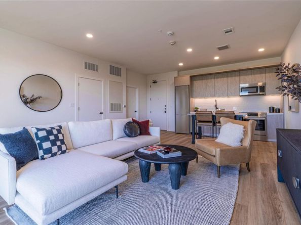 4315 S Congress Ave 205, Austin TX 78745