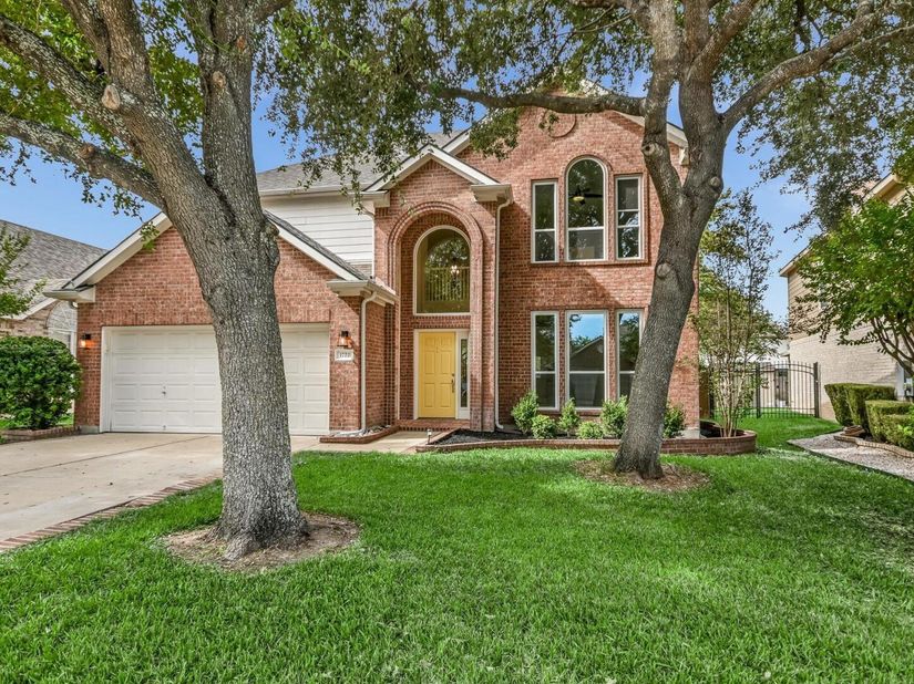 1722 Fallen Leaf LN, Round Rock TX 78665