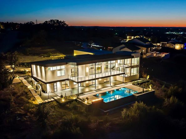 1702 Moonlights TRCE, Spicewood TX 78669