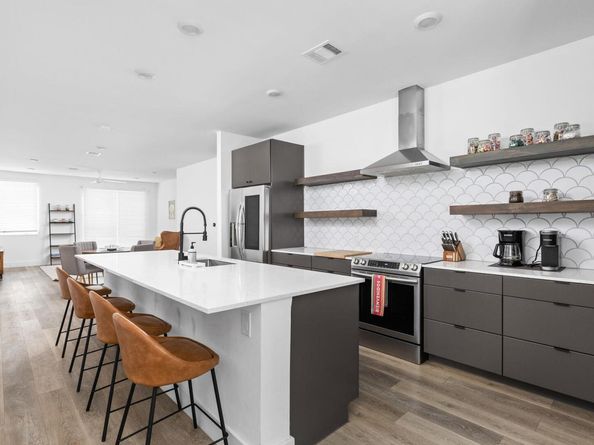 2709 E 5th ST 1306, Austin TX 78702