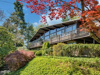 44 Willowmere Avenue