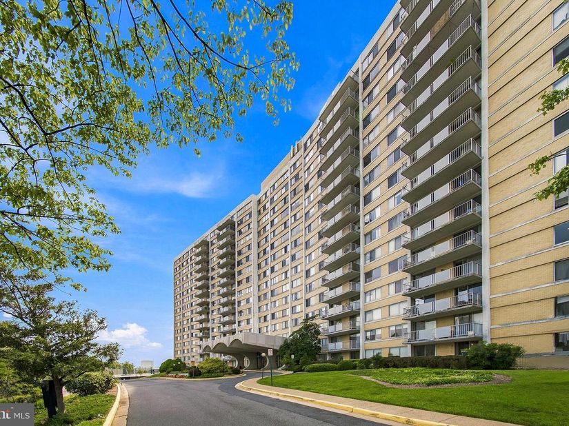 301 N Beauregard Street 1017, Alexandria VA 22312