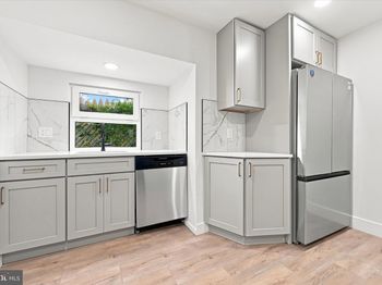 2021 E Sergeant Street