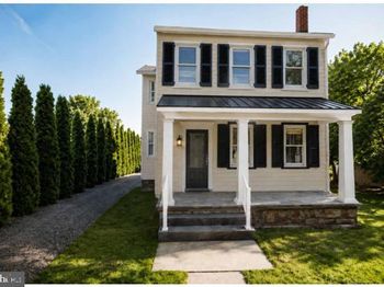 110 E Ashland Street