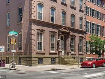 1010 Spruce Street