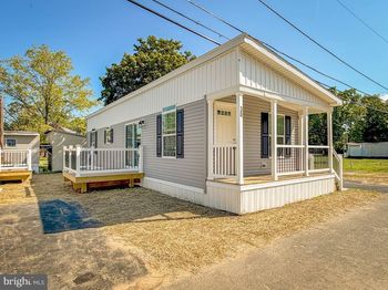1475 Old Bristol Pike