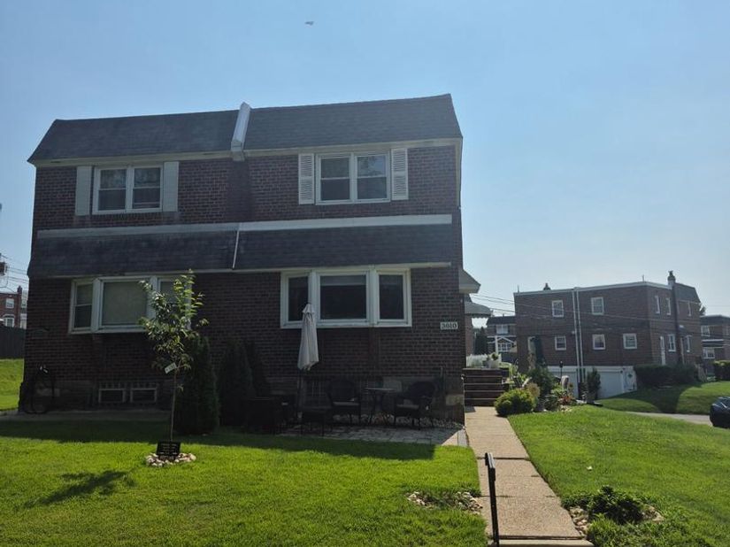 3810 Aubrey Avenue, Philadelphia PA 19114