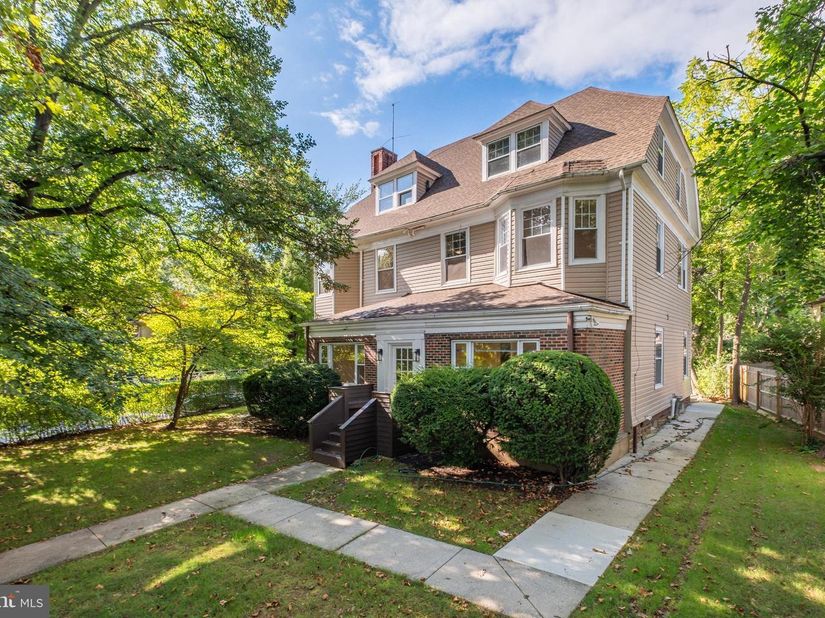 107 Montgomery Avenue, Bala Cynwyd PA 19004