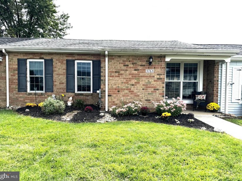 5765 Corsair Court, Bensalem PA 19020