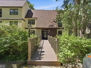 289 Shawmont Avenue