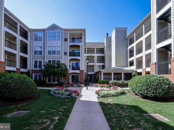 1100 Quaker Hill Drive 307, Alexandria VA 22314