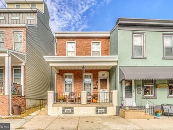 320 Hermitage Street