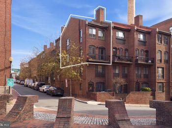 1066 Paper Mill Court NW