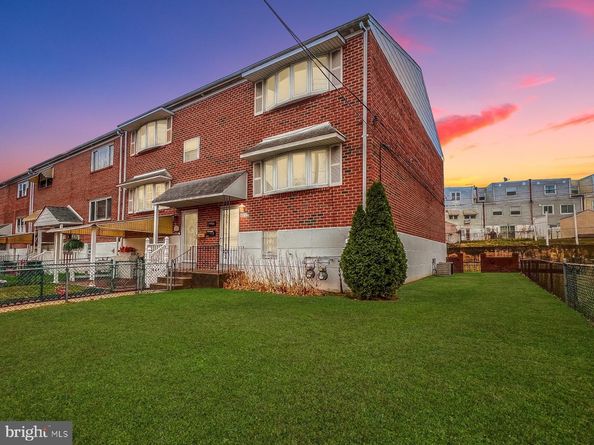 10843 Academy Road, Philadelphia PA 19154