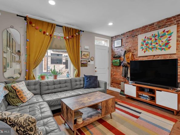 2130 Sigel Street, Philadelphia PA 19145