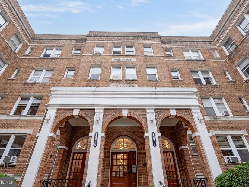 1820 Clydesdale Place NW 411, Washington DC 20009