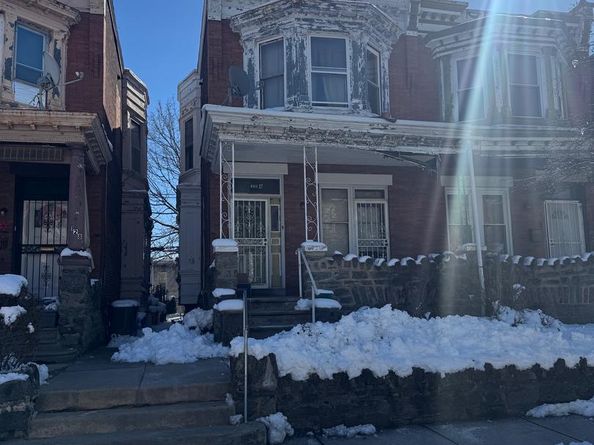 130 W Abbottsford Avenue, Philadelphia PA 19144