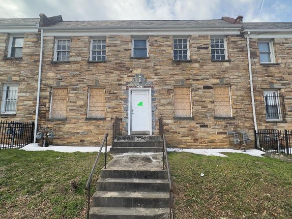 1219 Simms Place NE, Washington DC 20002