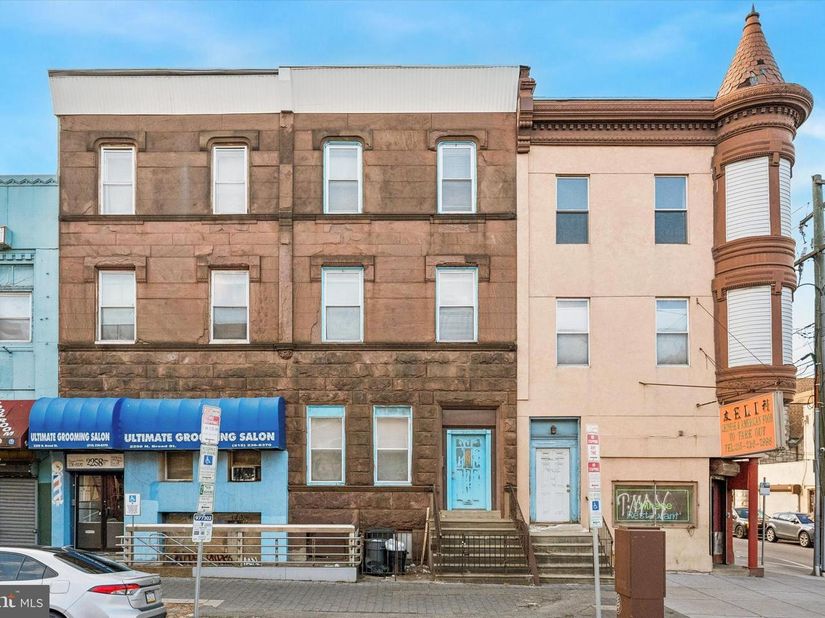 2260 N Broad Street, Philadelphia PA 19132