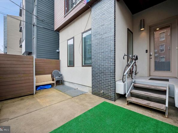 1623 Ridge Avenue 1, Philadelphia PA 19130