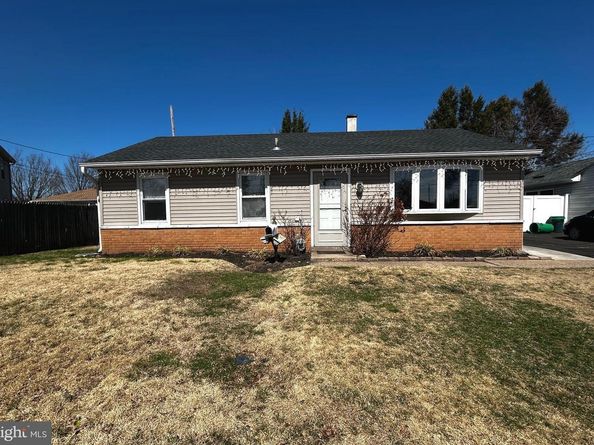 901 Spencer Drive, Croydon PA 19021