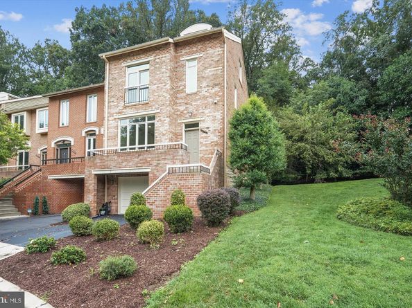 10901 Whiterim Drive, Potomac MD 20854