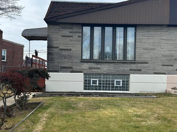 8572 Benton Avenue, Philadelphia PA 19152