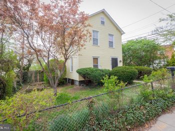 2129 Channing Street NE